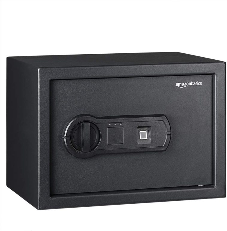 Fotografía técnica oficial de SentrySafe QAP1BE Caja Fuerte Biometríca de Apertura Ultrarrápida con Pistón de Gas - Vista frontal con fondo blanco